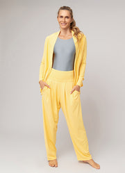 Calça Pantalona com Pregas e Shorts Interno Lago