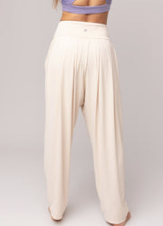 Calça Pregas com Shorts Riacho