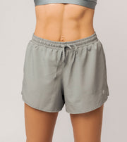 Shorts Fitness 2 em 1 Lago com Forro Interno